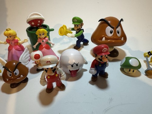 Nintendo Mario Action Figures Lot - Foto 4 di 6