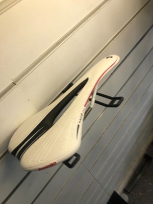neuer nie benutzter Prologo Nago Pas Fahrradsattel Pro Ti 1,4 Schienen