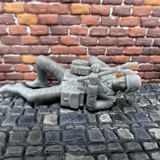 World War 2 German SAPPER & Wire Cutters Toy Soldier 3D Resin 1/32 WW2 Figure