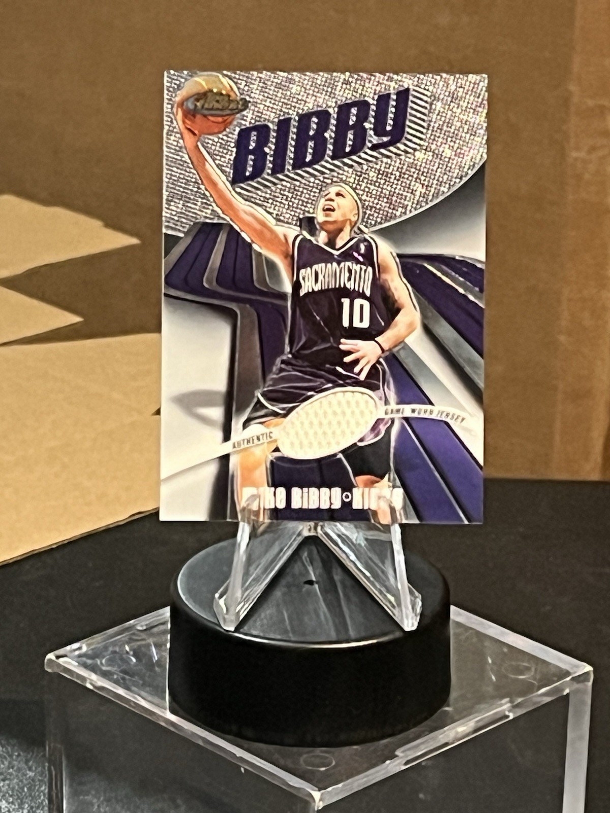 2004 Topps Finest Mike Bibby Sacramento Kings Jersey Card #108 129/999