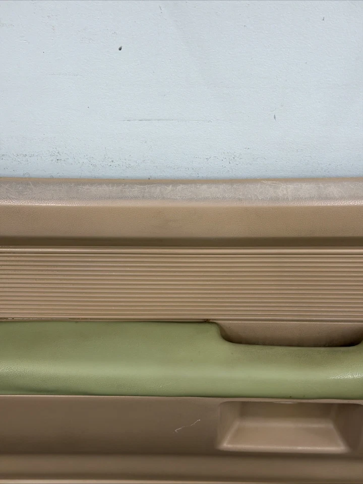 Dodge Ramcharger D100 D150 1987-1993 juego de paneles de puerta delantera ventanas manuales OEM Foto 4 de 4