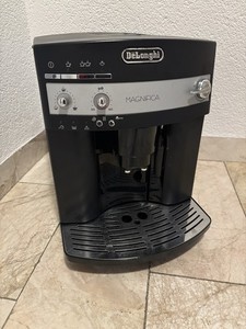 Delonghi Kaffeevollautomat voll funktionsfähig guter Zustand