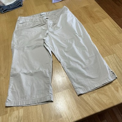 Women s Christopher & Banksz16 Beige Tummy Control Capris