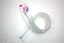 22" Coats & Clark coil separating zipper in white