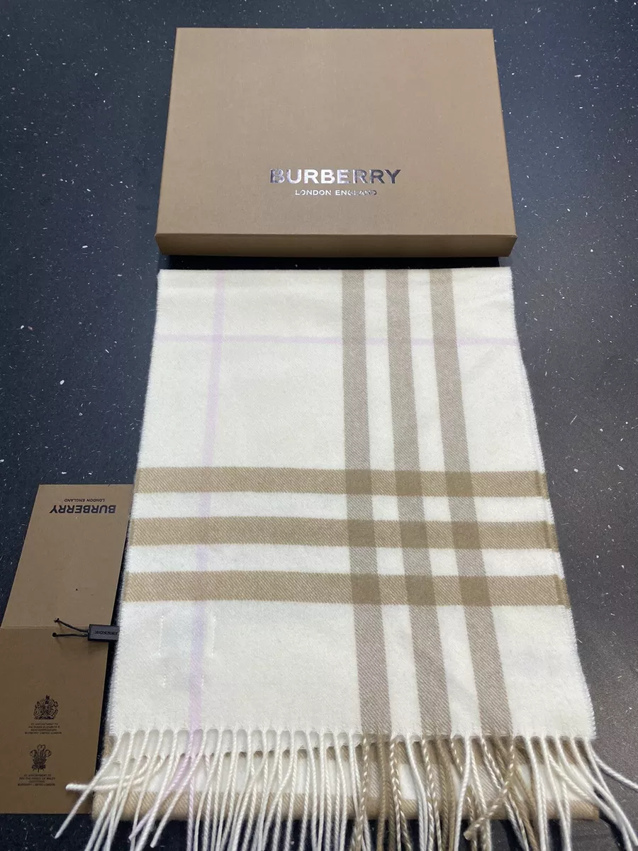 White plaid burberry sale scarf