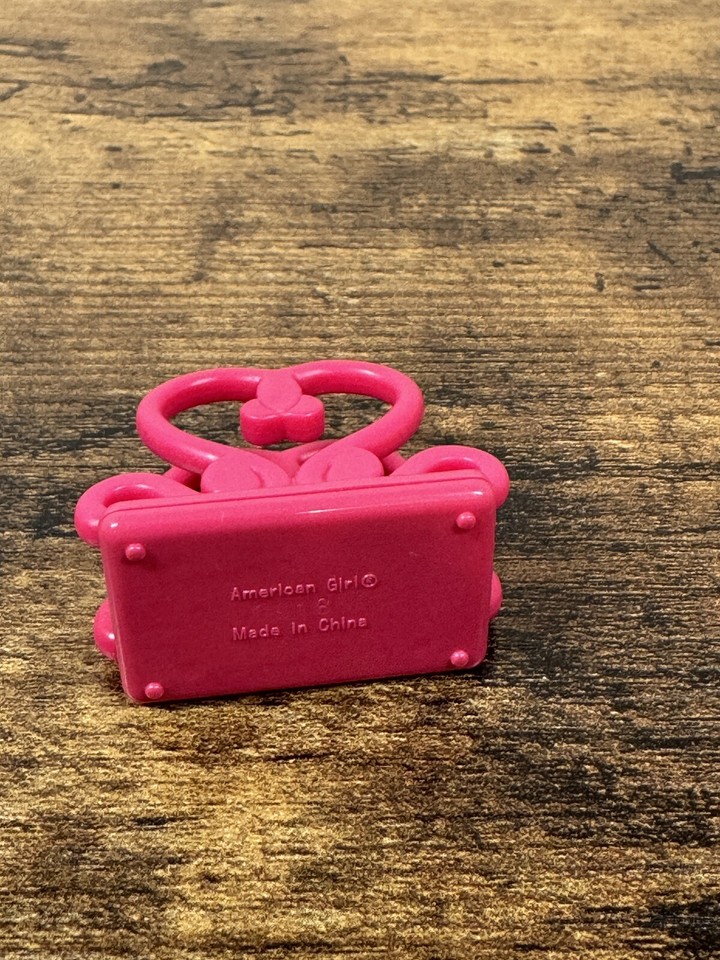 American Girl Doll Sweet Treats Napkin Holder Pink Hearts 2007 for 18