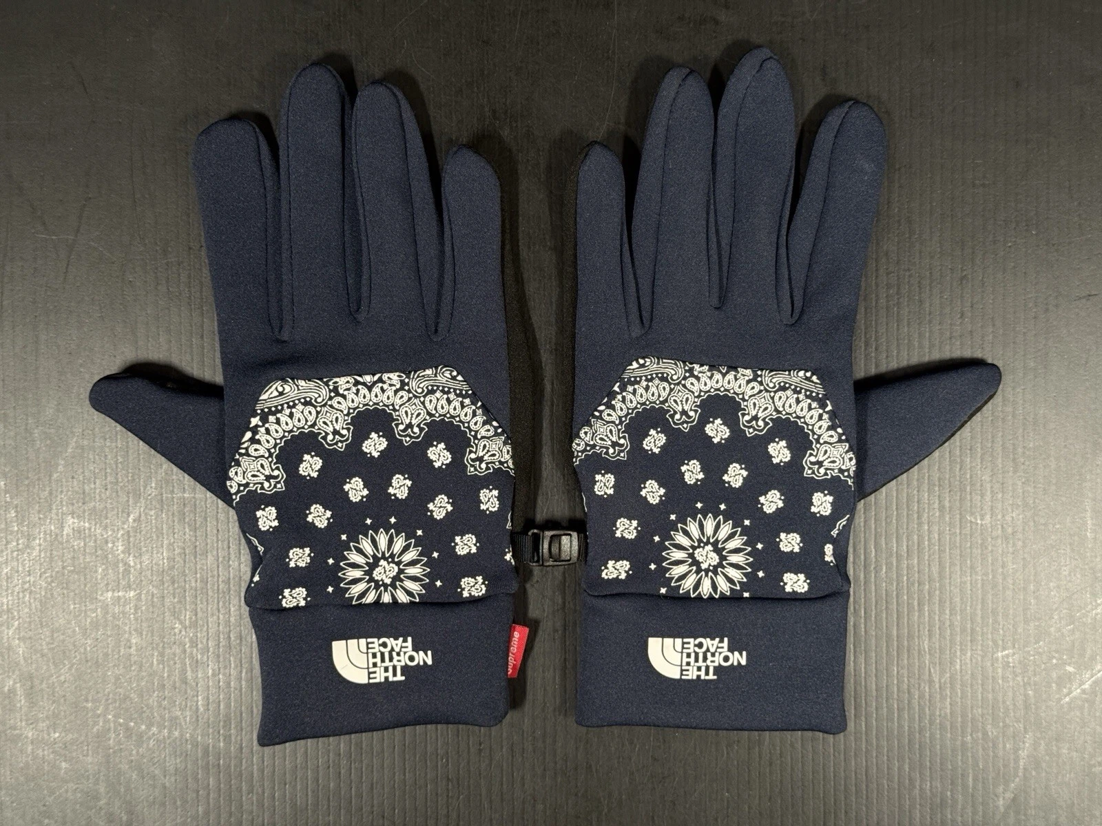 GANTS BANDANA MARINE SUPREME FW14 THE NORTH FACE TAILLE GRAND HELLSTAR JORDAN KOBE
