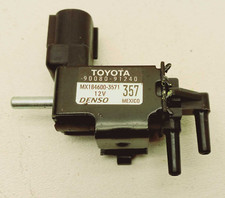 New OEM Genuine Toyota Vapor Purge Solenoid 1998-1999 Prizm Corolla 90080-91240