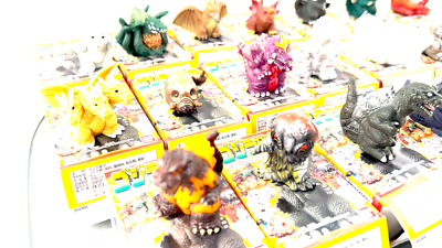 Bandai 2001 Godzilla Soukougeki SD Toho Candy Toy Set - 19 Figures