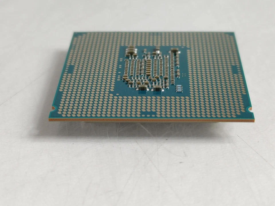 Procesador CPU de escritorio Intel Pentium G4400 3,3 GHz 8GT/s LGA 1151 SR2DC Foto 3 de 4