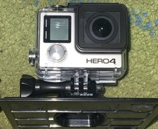 Videocamera action camera GoPro HERO 4 Black Edition 4K con accessori 