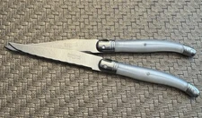 2 Barenthal France Steak Knives – White Handle, Bee Motif – L’Art et la Table –