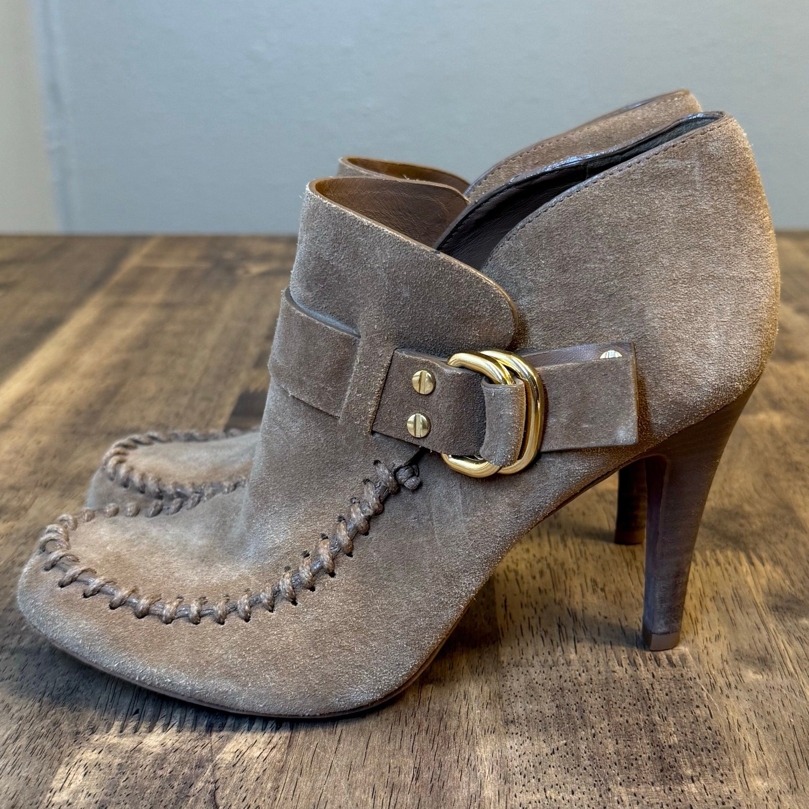 Tory Burch Belen Ankle Boots Suede Leather Heel Gold Buckle Round Toe Women 8.5 thumbnail 3