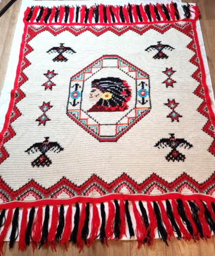 Vtg crocheted knit Afghan throw blanket native American red white black thunderb - 第 1/17 張圖片