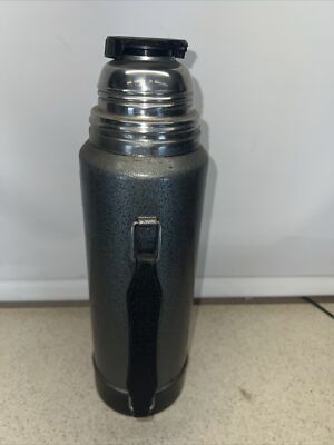 Vintage Aladdin SB950H Rugged American Thermos 1 Quart S. Steel
