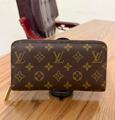 Louis Vuitton Brown Monogram Long Zippy Wallet NM M42618 Clutch W/ Box Dust Bag