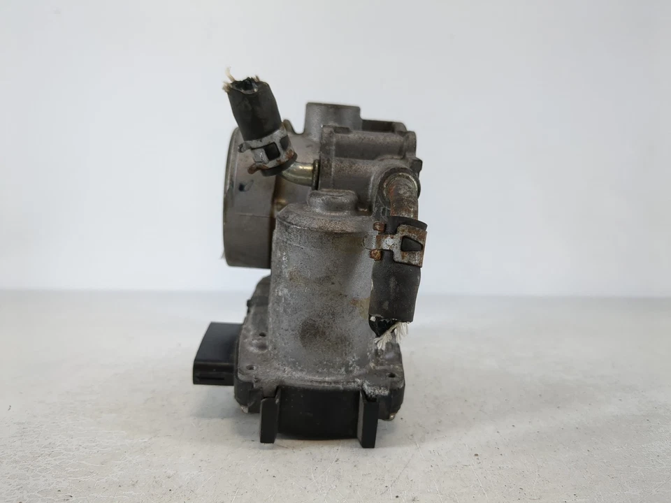 Cuerpo de acelerador deportivo Mitsubishi Outlander 2011-2012 G2IBF Foto 4 de 4