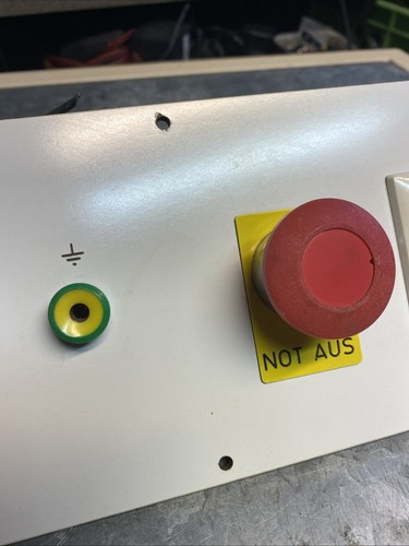 Prüftafel mit Not Aus - Bild 2 von 3