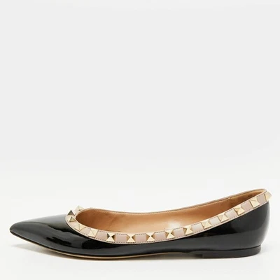 Ballerines Valentino Rockstud taille 36 cuir noir beige et cuir verni - Photo 1/4