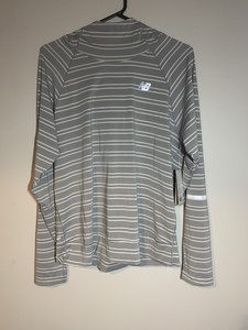 new balance seasonless hoodie