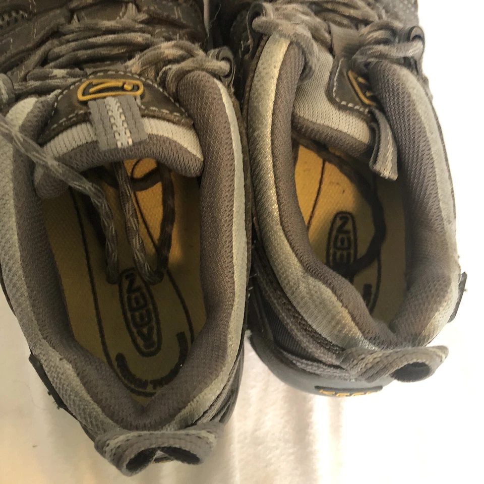 Zapatos de senderismo Keen Voyageur 1010141 de cuero ventilados para mujer talla 7,5 con Foto 4 de 4