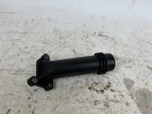 BMW F20 F22 F30 F32 F10 F25 F15 F16 Motor Kühler Wasser Rohr Anschluss 7810707