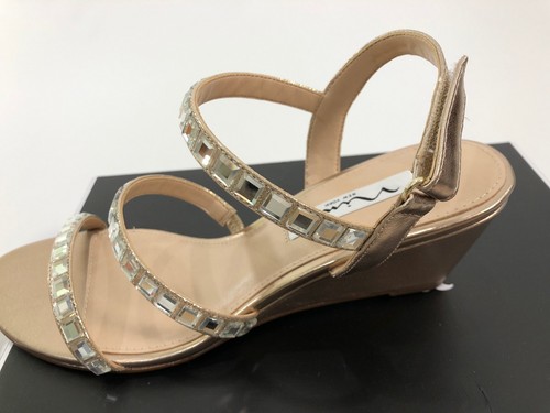 Nina Sz. 8.5M Women's Blush Titan Naleigh Beaded Strap Wedge Heel Sandals - Picture 5 of 7