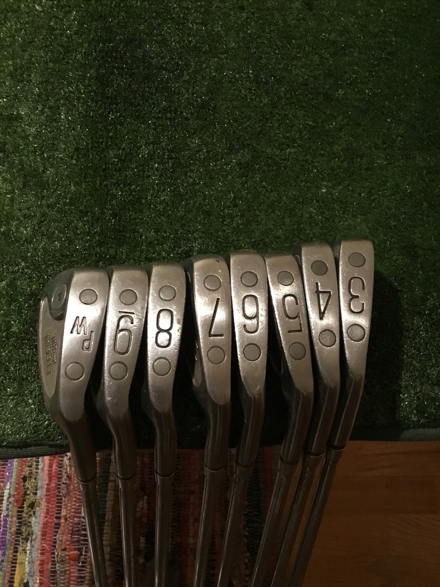 Wilson 1200 LT 4 Iron Regular Steel Shaft Wilson Grip Wilson 1200 LT 4 Iron Regular Steel Shaft Wilson Grip