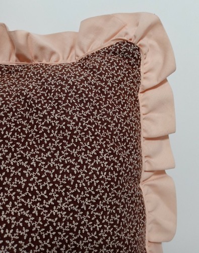 Vtg Patchwork Lone Star Quilted Pillow 17" Set of 2 Pink Brown Ruffle Primitive - Picture 10 of 11