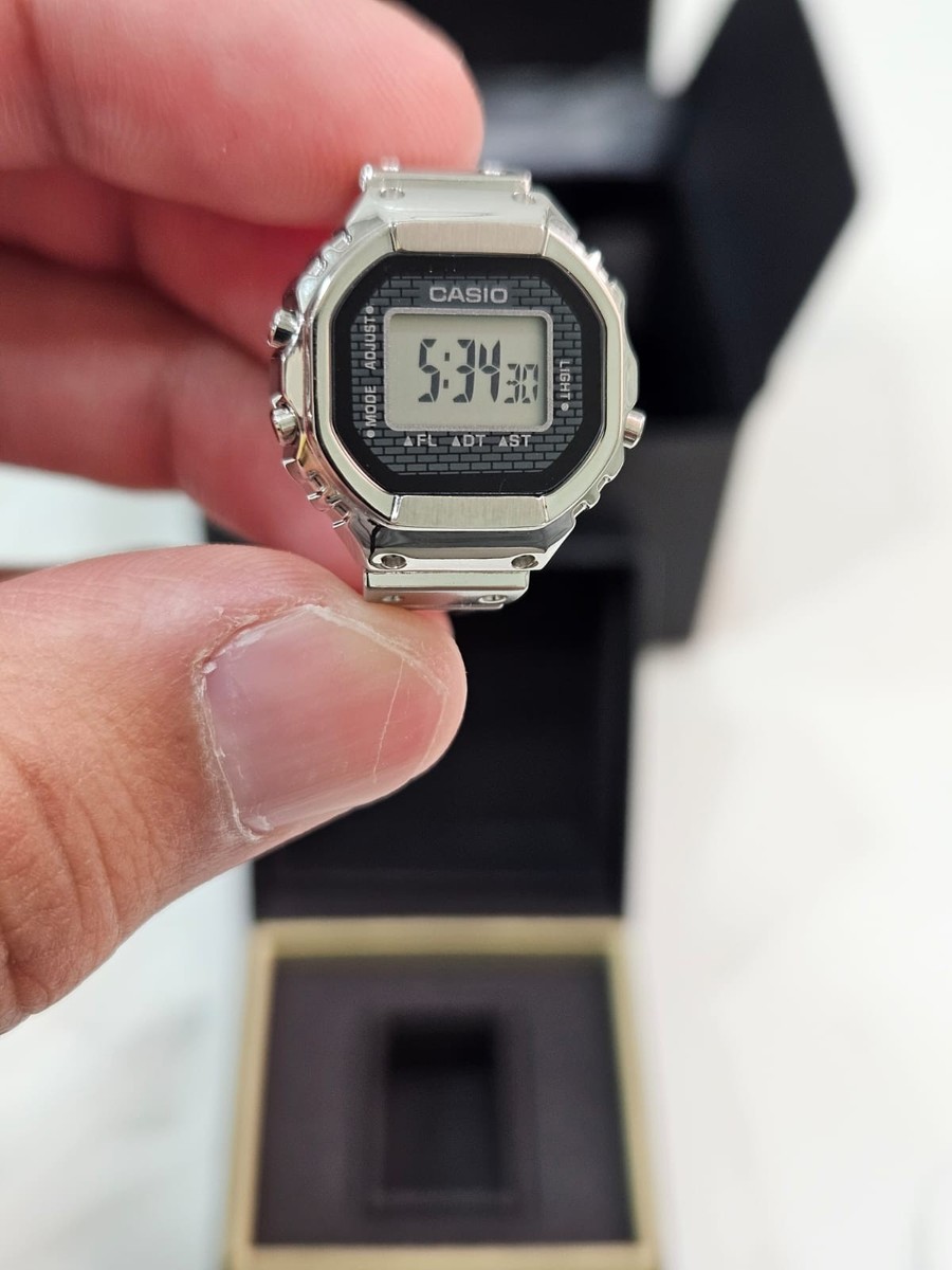 Casio CRW-001-1 limited‑edition Ring Watch Silver Metal Finger