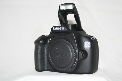 CANON EOS 1200D DIGITALE SPIEGELREFLEXKAMERA 18 MEGA PIXEL VOLLKÖRPER NEUWERTIG
