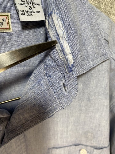 Vintage Bugle Boy Shirt Mens Chambray Long Sleeve Button Up Polo Men’s Size M - Picture 10 of 11