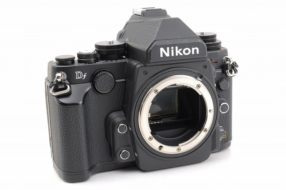 Mint Nikon Df 16.2MP Digital SLR Camera Black Body Only From Japan - Image 3 of 4