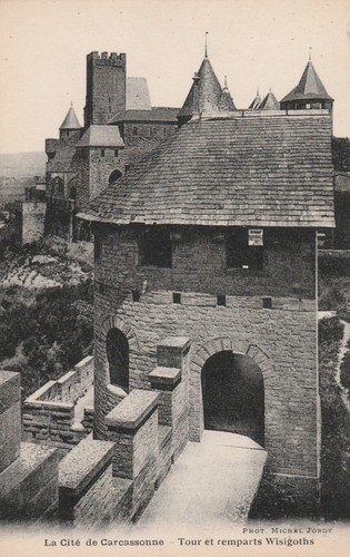 Carte Postale Ancienne Carcassonne - Lycée De Carcassonne, Cour D'Honneur - Années 1900 - Noir Et Blanc