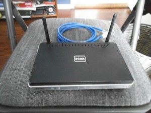 D-Link DIR-615 ROUTER