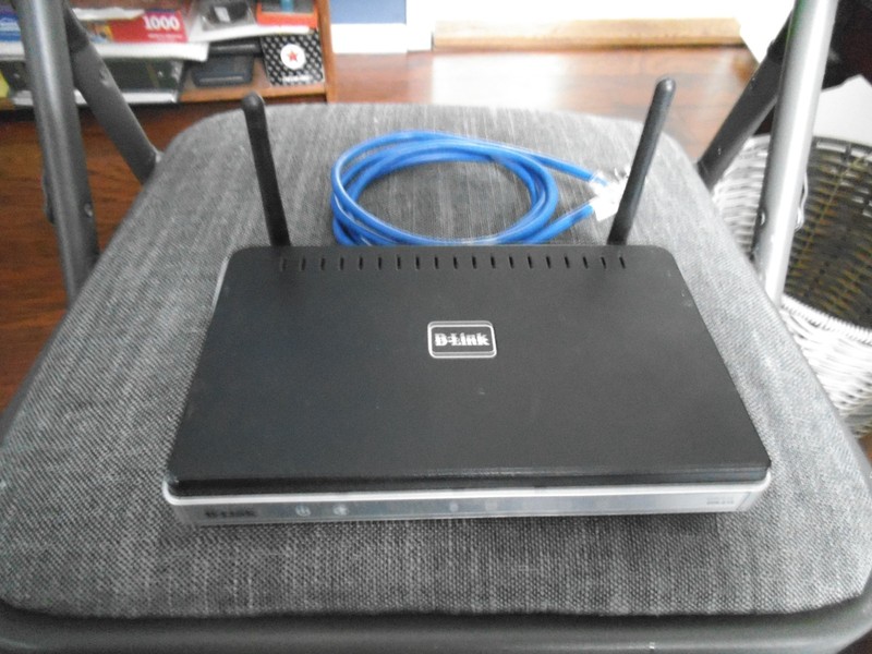 D-Link DIR-615 ROUTER