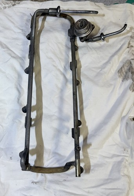 #ad 87 93 FORD F150 302 V8 5.0 OEM FUEL INJECTOR RAILS amp; 3 BOLT PRESSURE REGULATOR $149.99