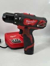 Milwaukee M12 3/8" Drill/Driver Kit (2408-20)