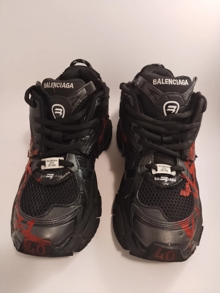 Balenciaga Runners - Blk/Red US Size 7 - Image 4 of 4