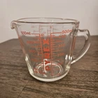 Vintage PYREX #516 2 Cup Glass Measuring Cup Red Lettering Closed D-Handle