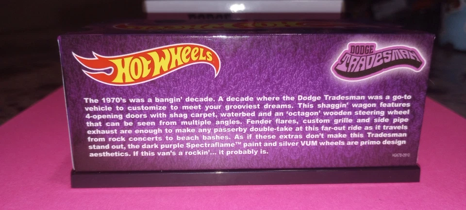 Hot Wheels Redline Club Dodge Tradesman furgoneta púrpura #01594/30000 Foto 3 de 4