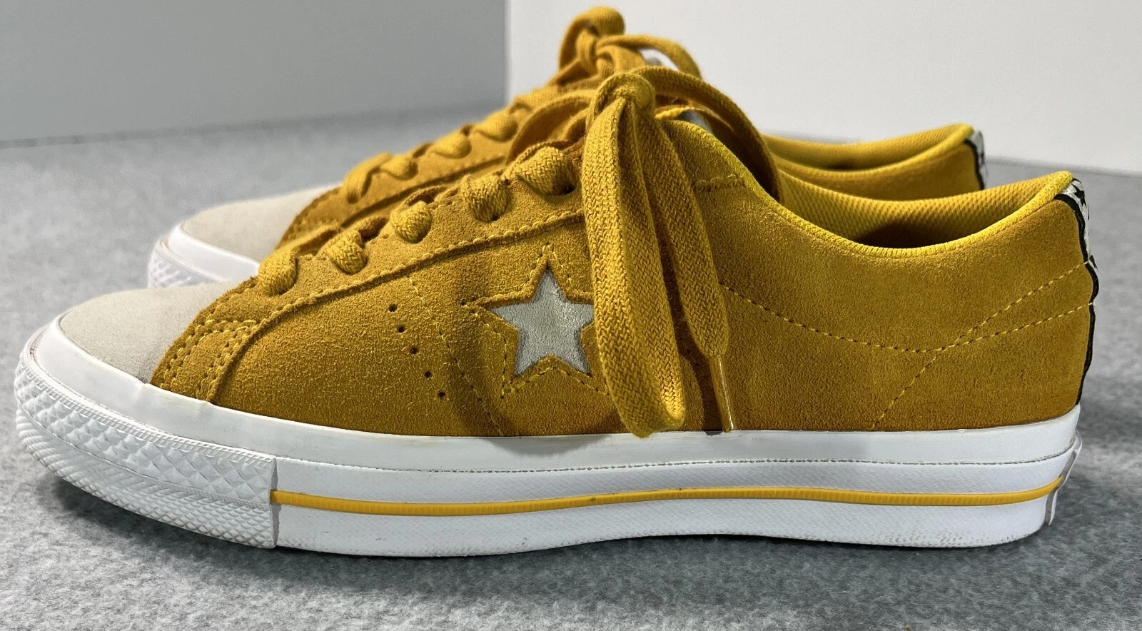 Scarpe Converse One Star Pro pelle scamosciata basso oro giallo donna 6 skater grunge