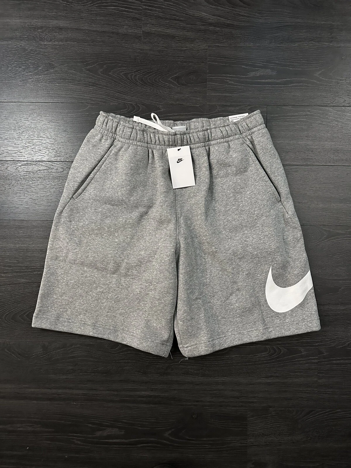 NWT Nike Sportswear Club Fleece Cuff Graphic Shorts L & XL NSW BV2721-063