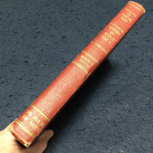 PICTORAL HISTORY OF WORLD WAR II  Vol 2 - The War In The Pacific ●  VFW ● 1953 - Picture 5 of 6