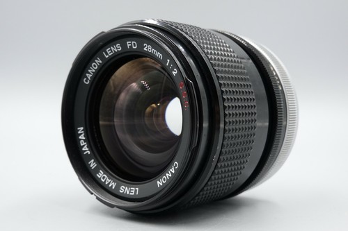 Canon FD 28mm f2 S.S.C. - Picture 6 of 12