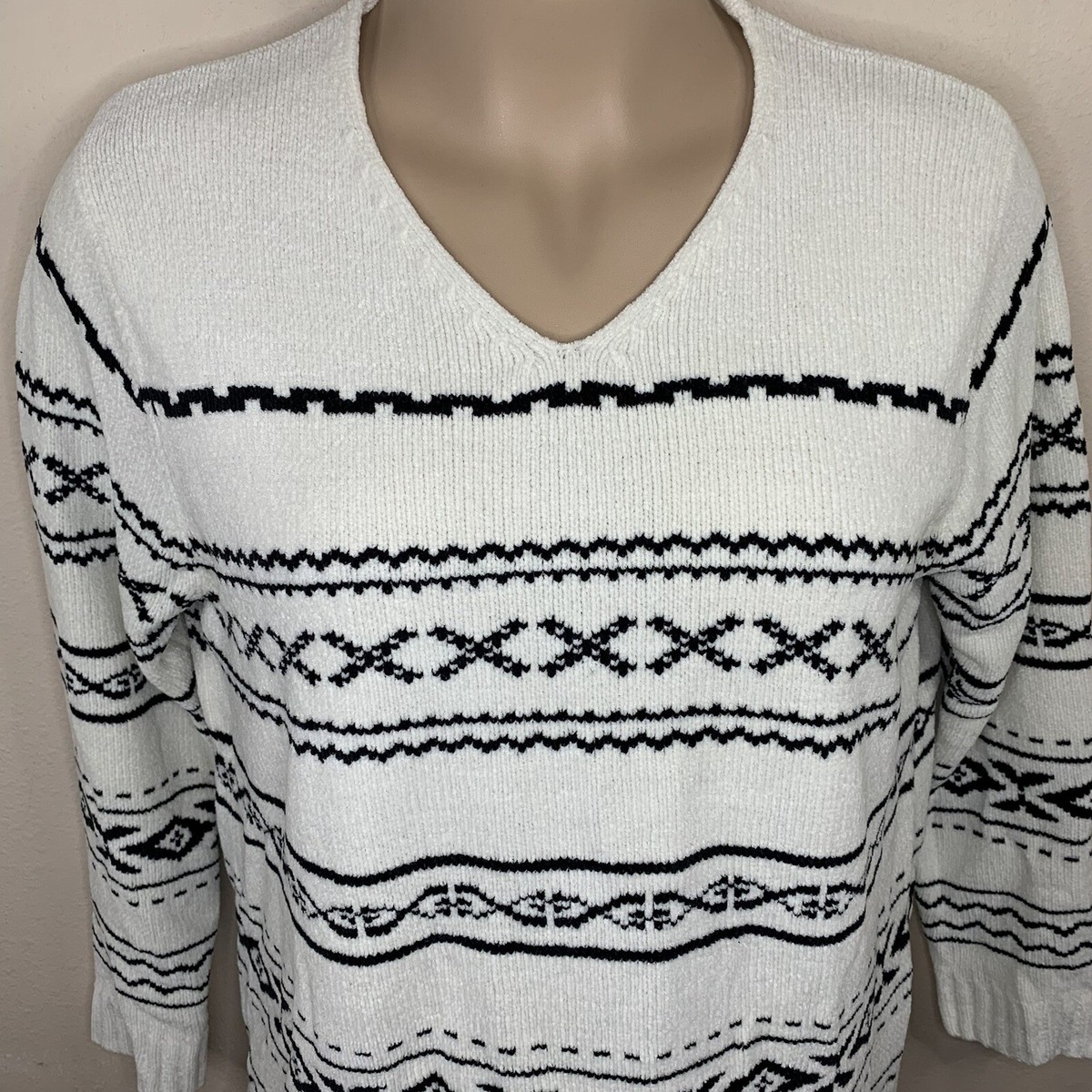 XL Vintage White Stag Black And White Geometric Print Sweater 90s 