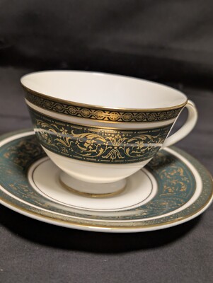 1960s Royal Doulton- 'Vanborough Green' English Bone China (1) Tea Cup  Saucer