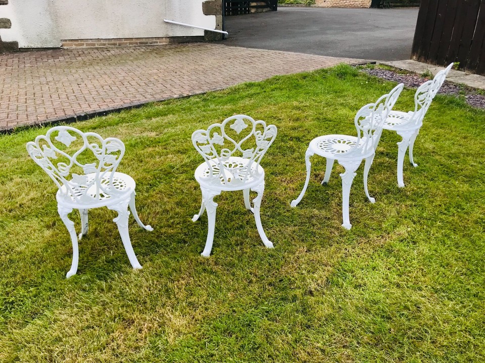 GARDEN PATIO CAST METAL WHITE TABLE & 4 CHAIRS SET eBay