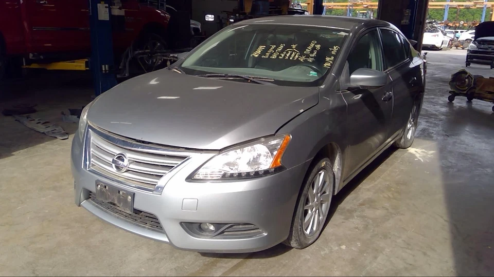 Eje de transmisión delantero derecho usado se adapta a: Nissan Sentra 2013 eje delantero AT CVT Fro Foto 2 de 4