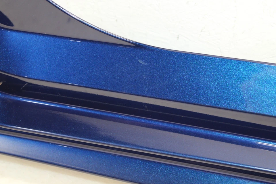 2017-2022 Infiniti Q60 Right Rocker Panel Molding 768525CA0H OEM MY7 - Image 4 of 4